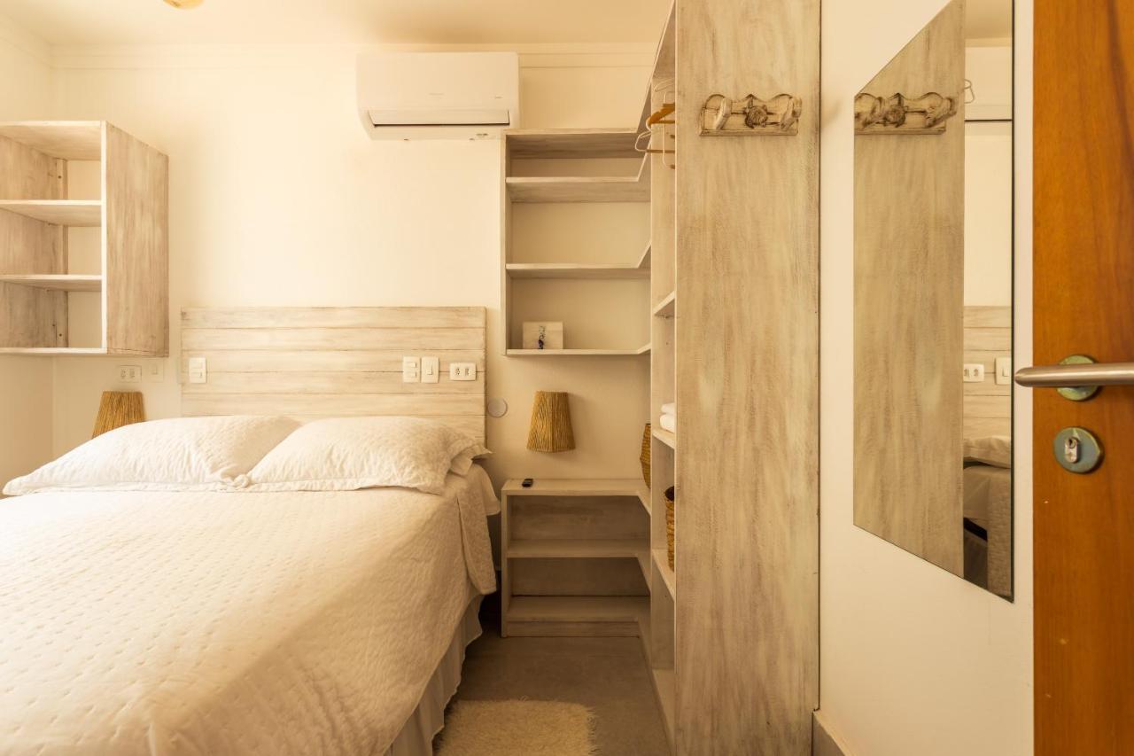Casa D'Aroeira Residencial Boutique - Centro De Juquei - 2 Quadras Do Mar - Servico De Praia - Roupa De Cama 600 Fios Algodao Egipcio - Toalhas Banho E Praia - Tudo Novo - Estacionamento Interno - Cozinha - Consulte Unidades Com Ofuro Hidro E Cromote Exterior foto