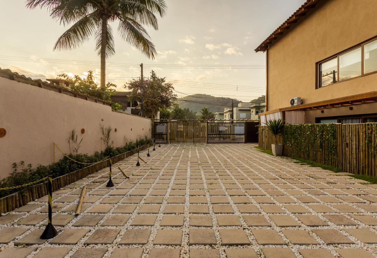 Casa D'Aroeira Residencial Boutique - Centro De Juquei - 2 Quadras Do Mar - Servico De Praia - Roupa De Cama 600 Fios Algodao Egipcio - Toalhas Banho E Praia - Tudo Novo - Estacionamento Interno - Cozinha - Consulte Unidades Com Ofuro Hidro E Cromote Exterior foto