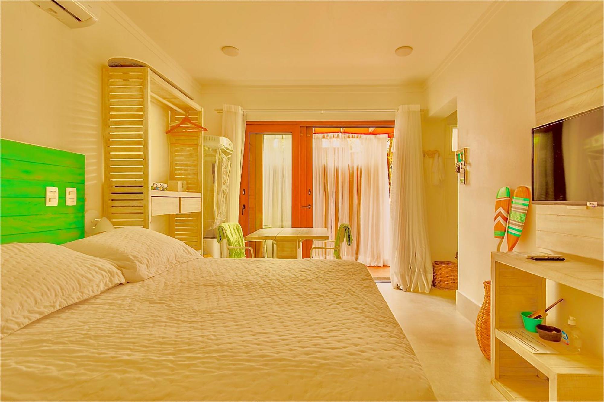 Casa D'Aroeira Residencial Boutique - Centro De Juquei - 2 Quadras Do Mar - Servico De Praia - Roupa De Cama 600 Fios Algodao Egipcio - Toalhas Banho E Praia - Tudo Novo - Estacionamento Interno - Cozinha - Consulte Unidades Com Ofuro Hidro E Cromote Exterior foto