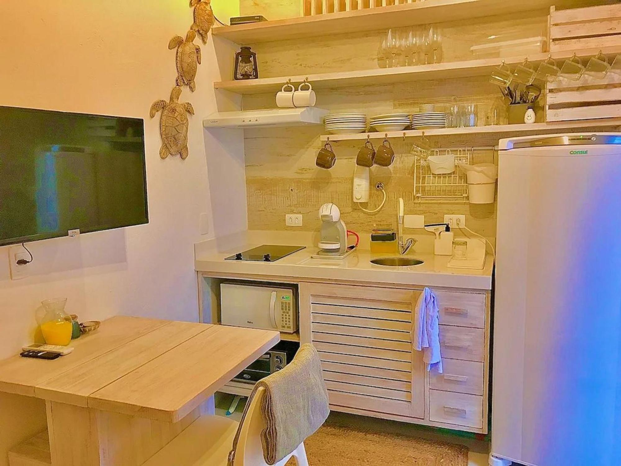 Casa D'Aroeira Residencial Boutique - Centro De Juquei - 2 Quadras Do Mar - Servico De Praia - Roupa De Cama 600 Fios Algodao Egipcio - Toalhas Banho E Praia - Tudo Novo - Estacionamento Interno - Cozinha - Consulte Unidades Com Ofuro Hidro E Cromote Exterior foto
