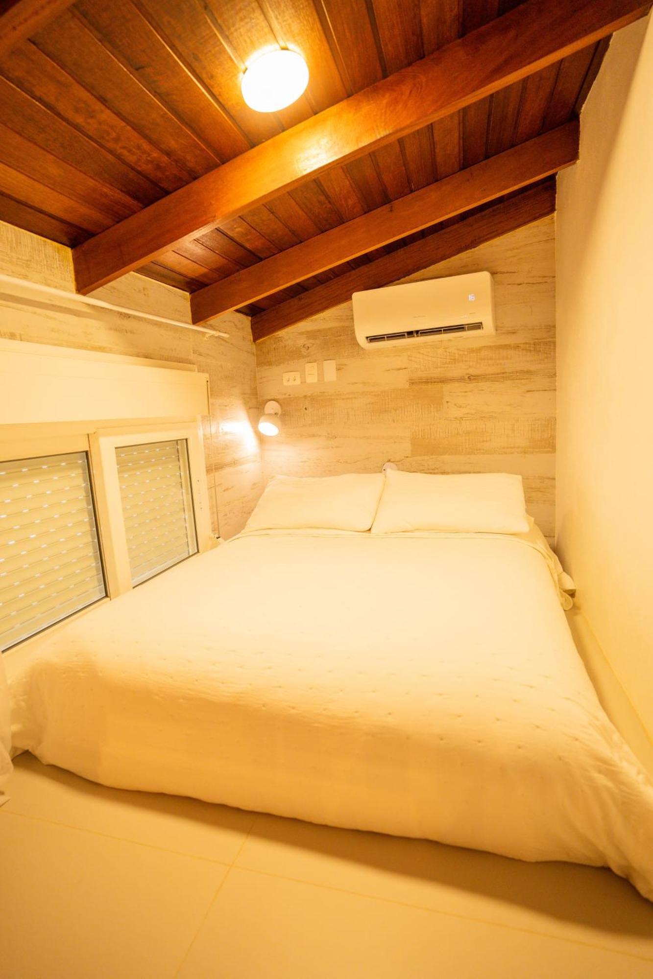 Casa D'Aroeira Residencial Boutique - Centro De Juquei - 2 Quadras Do Mar - Servico De Praia - Roupa De Cama 600 Fios Algodao Egipcio - Toalhas Banho E Praia - Tudo Novo - Estacionamento Interno - Cozinha - Consulte Unidades Com Ofuro Hidro E Cromote Exterior foto