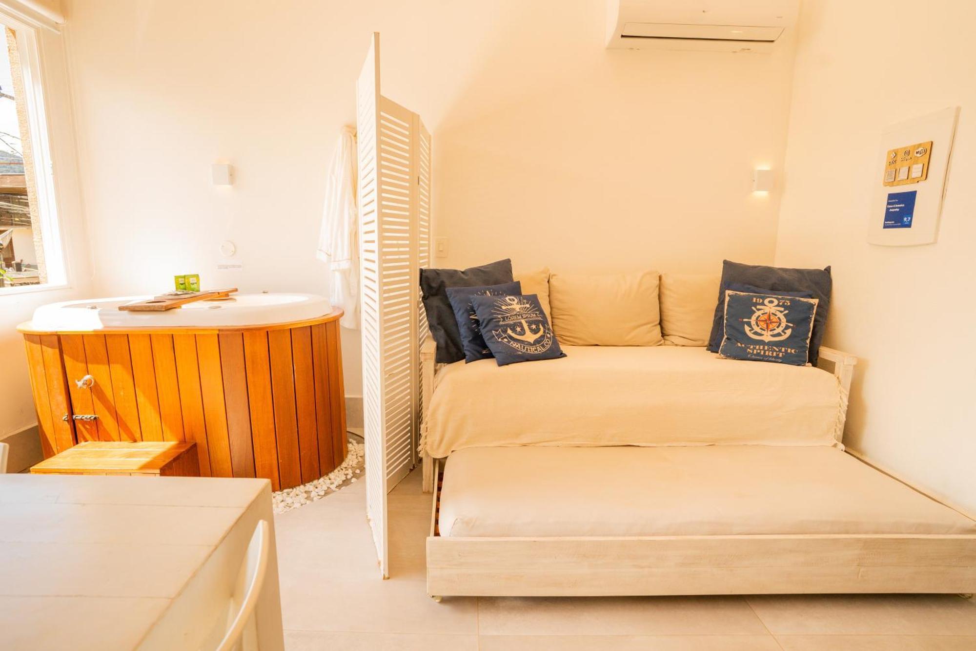 Casa D'Aroeira Residencial Boutique - Centro De Juquei - 2 Quadras Do Mar - Servico De Praia - Roupa De Cama 600 Fios Algodao Egipcio - Toalhas Banho E Praia - Tudo Novo - Estacionamento Interno - Cozinha - Consulte Unidades Com Ofuro Hidro E Cromote Exterior foto